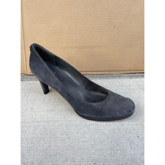 Stuart Weitzman bluish gray suede 4-inch round toe heels size 10 - Picture 1 of 8